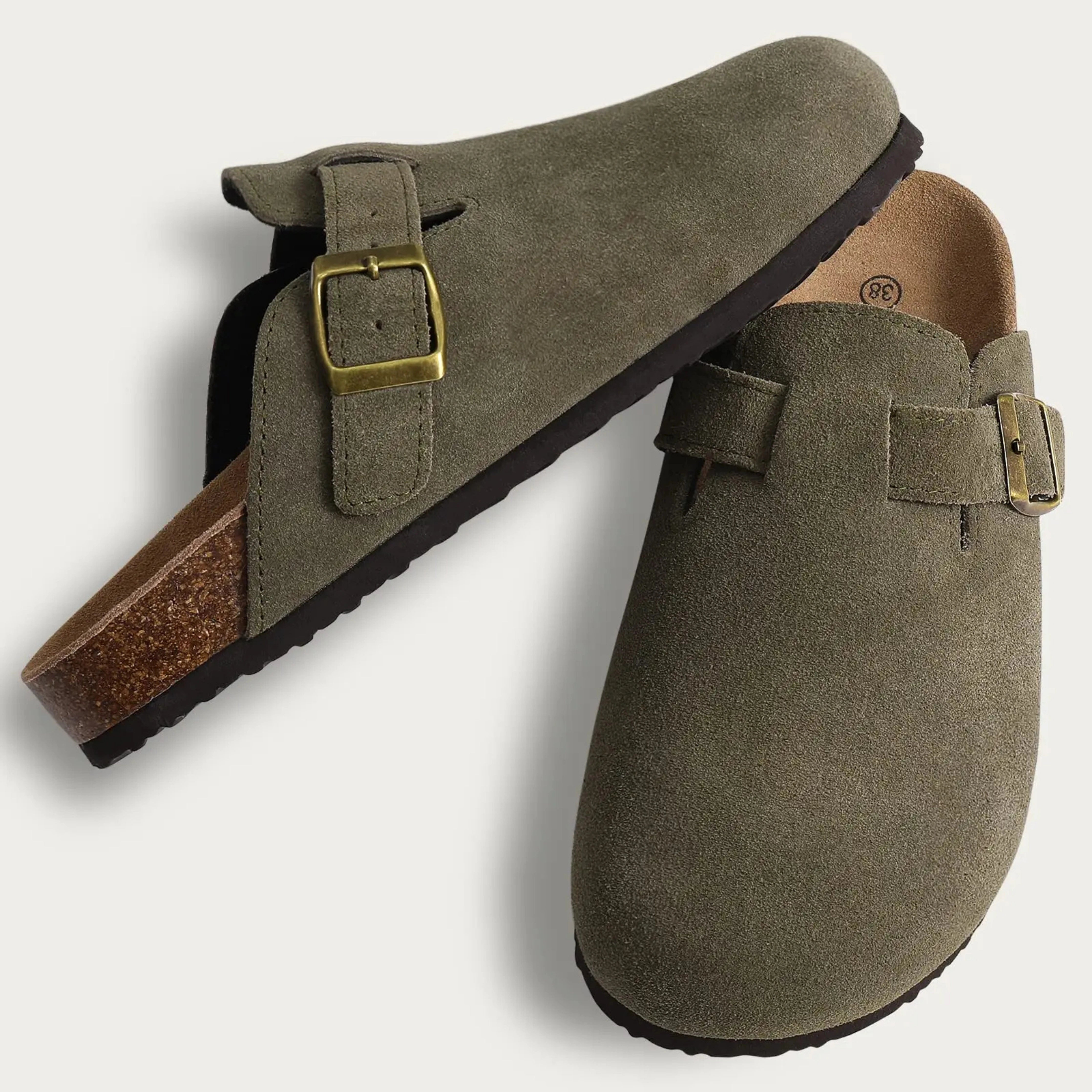 PrimeMule™ – Men’s Premium Clogs for Comfort & Timeless Design